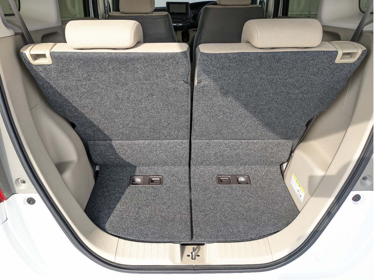 ホンダ N-BOX19枚目