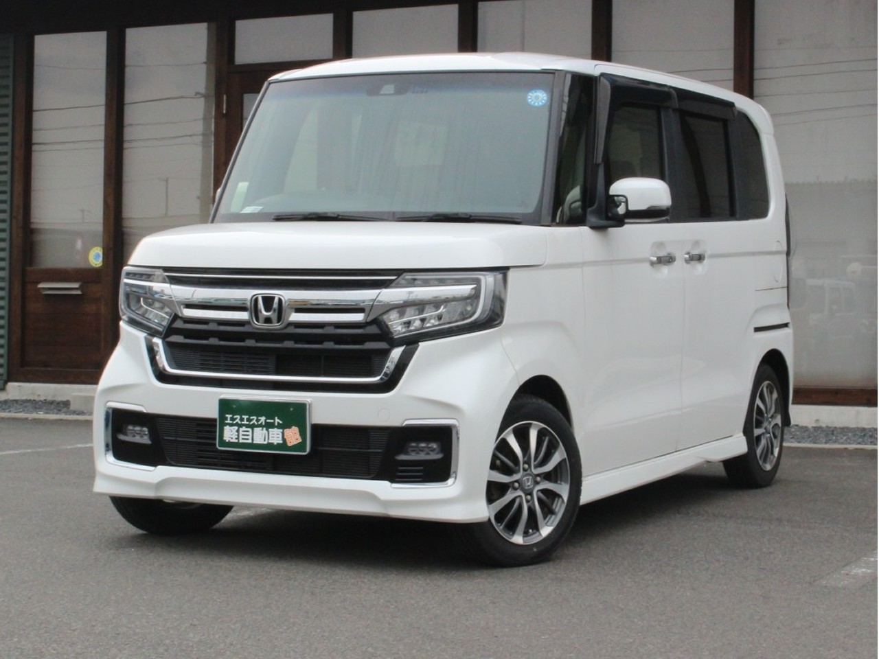 ホンダ N-BOX8枚目