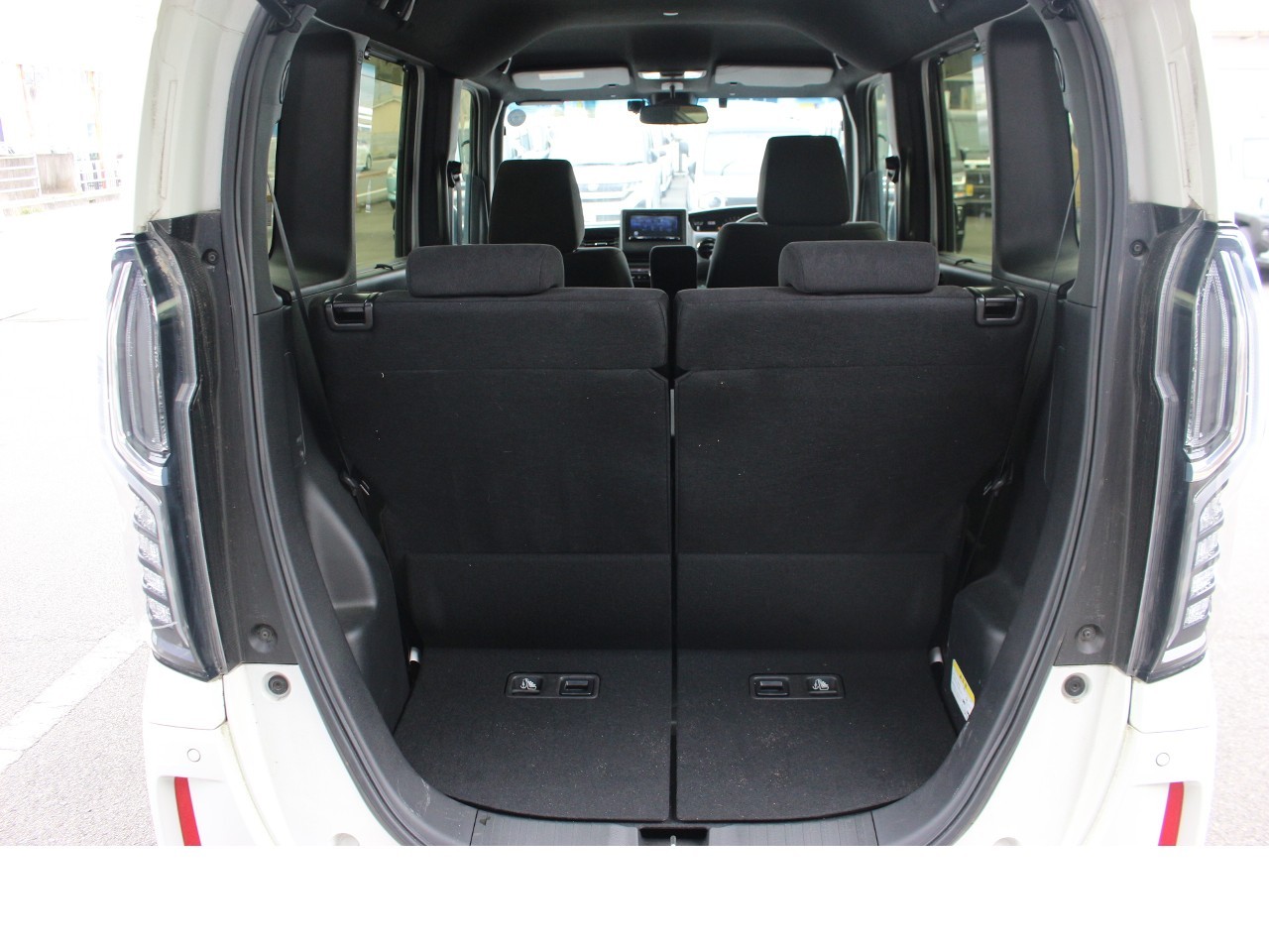 ホンダ N-BOX15枚目