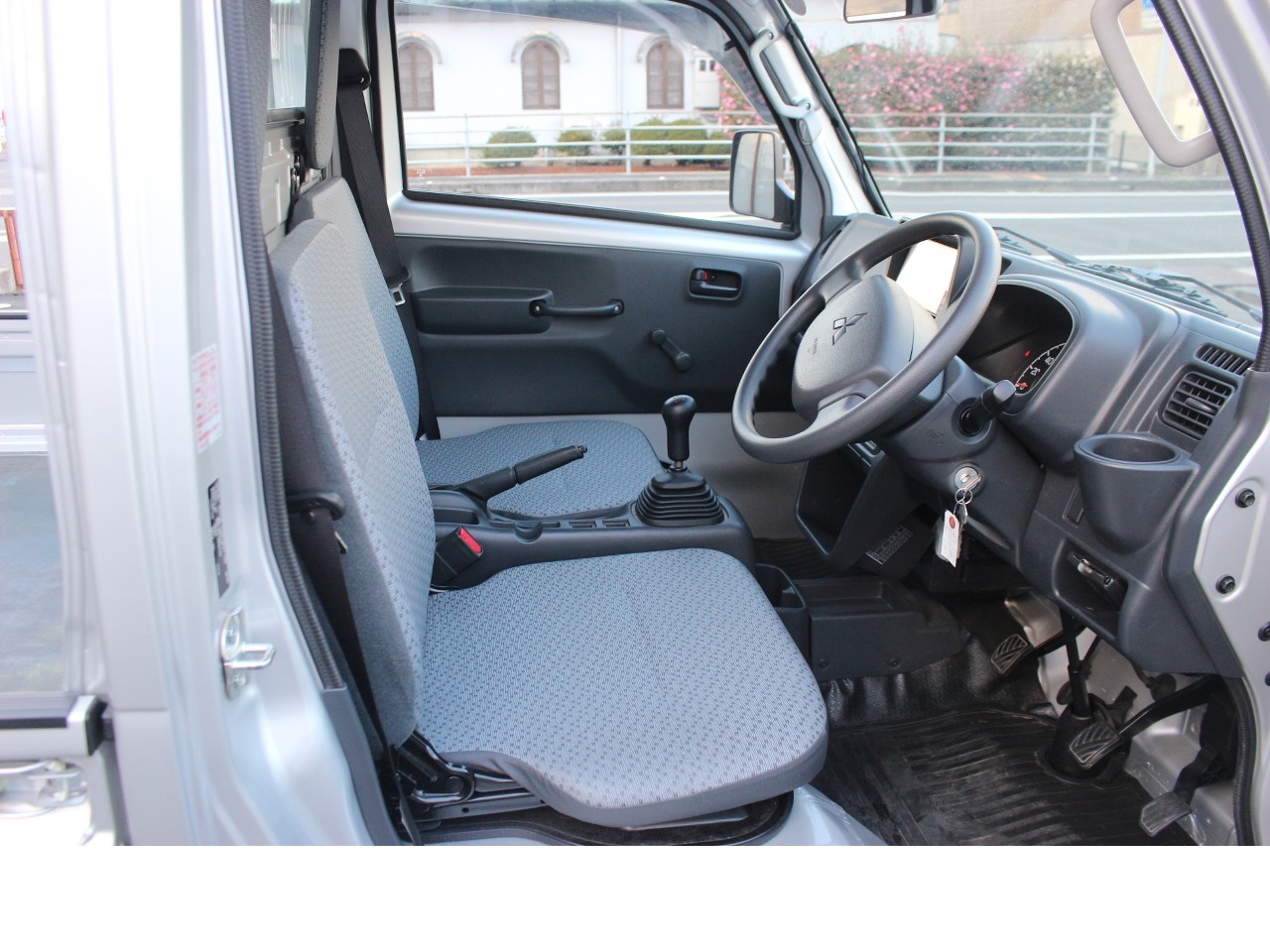 ミツビシ ミニキャブトラック16枚目