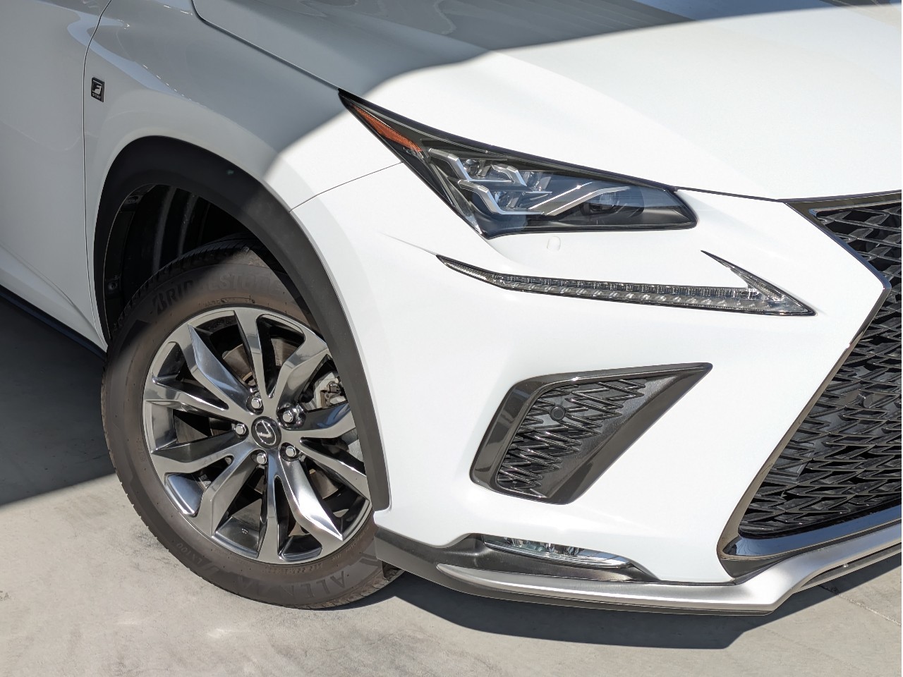  NX ハイブリッド9枚目