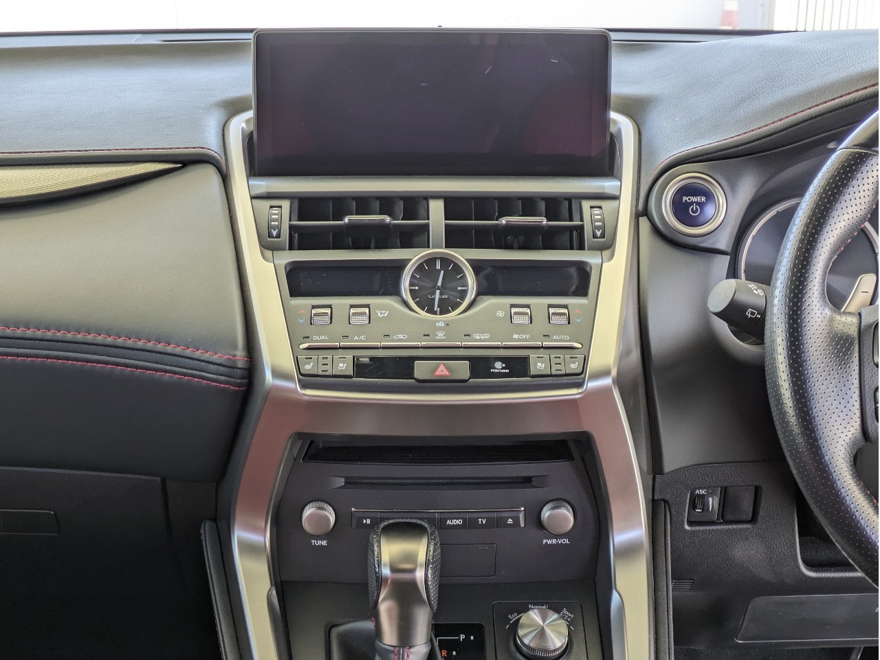  NX ハイブリッド18枚目