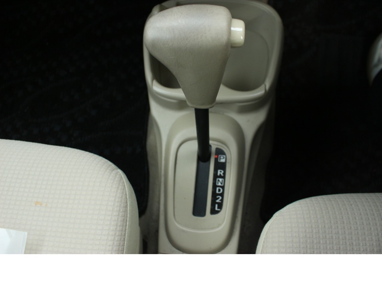 ダイハツ エッセ19枚目