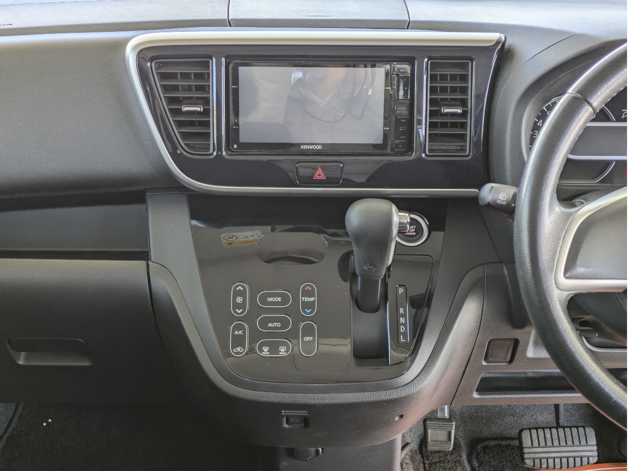 eKスペースカスタム18枚目