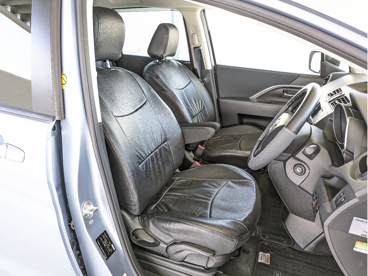 マツダ プレマシー6枚目