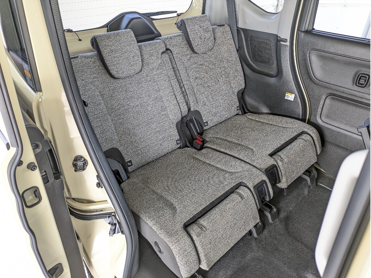 スズキ スペーシア7枚目