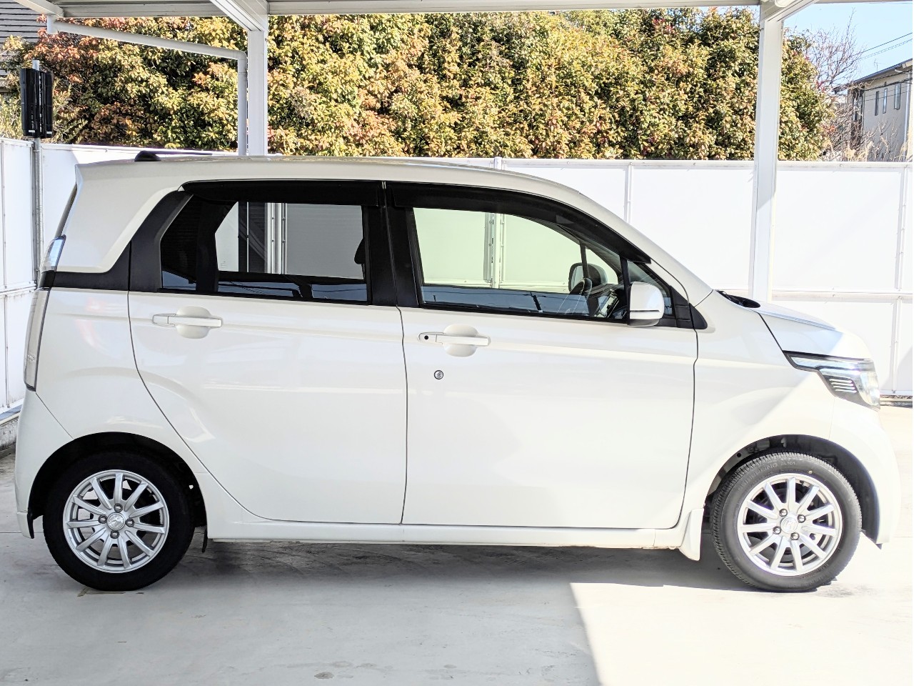 ホンダ N-WGN4枚目