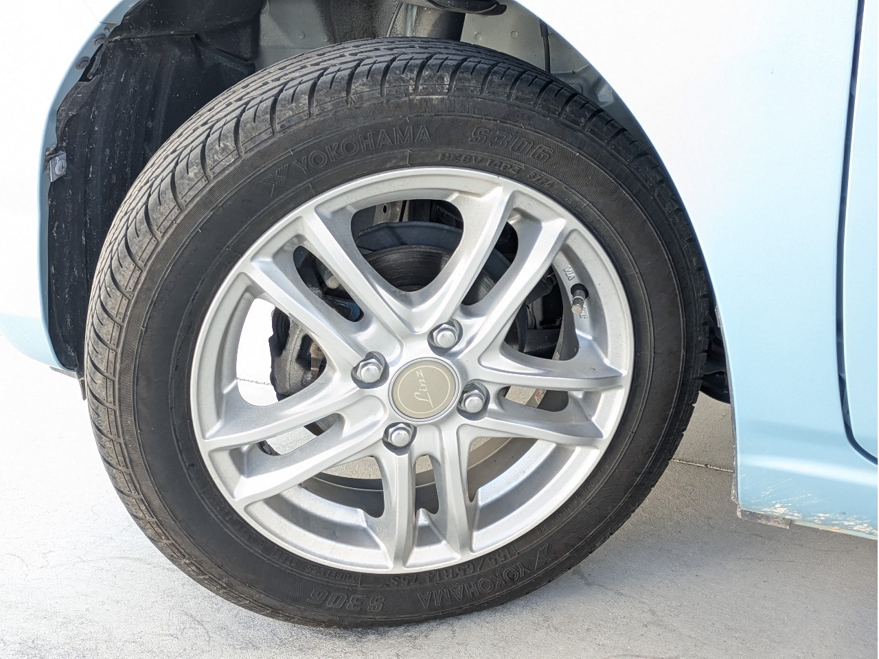 ダイハツ ミライース20枚目