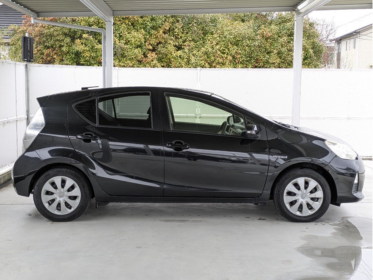 トヨタ アクア4枚目