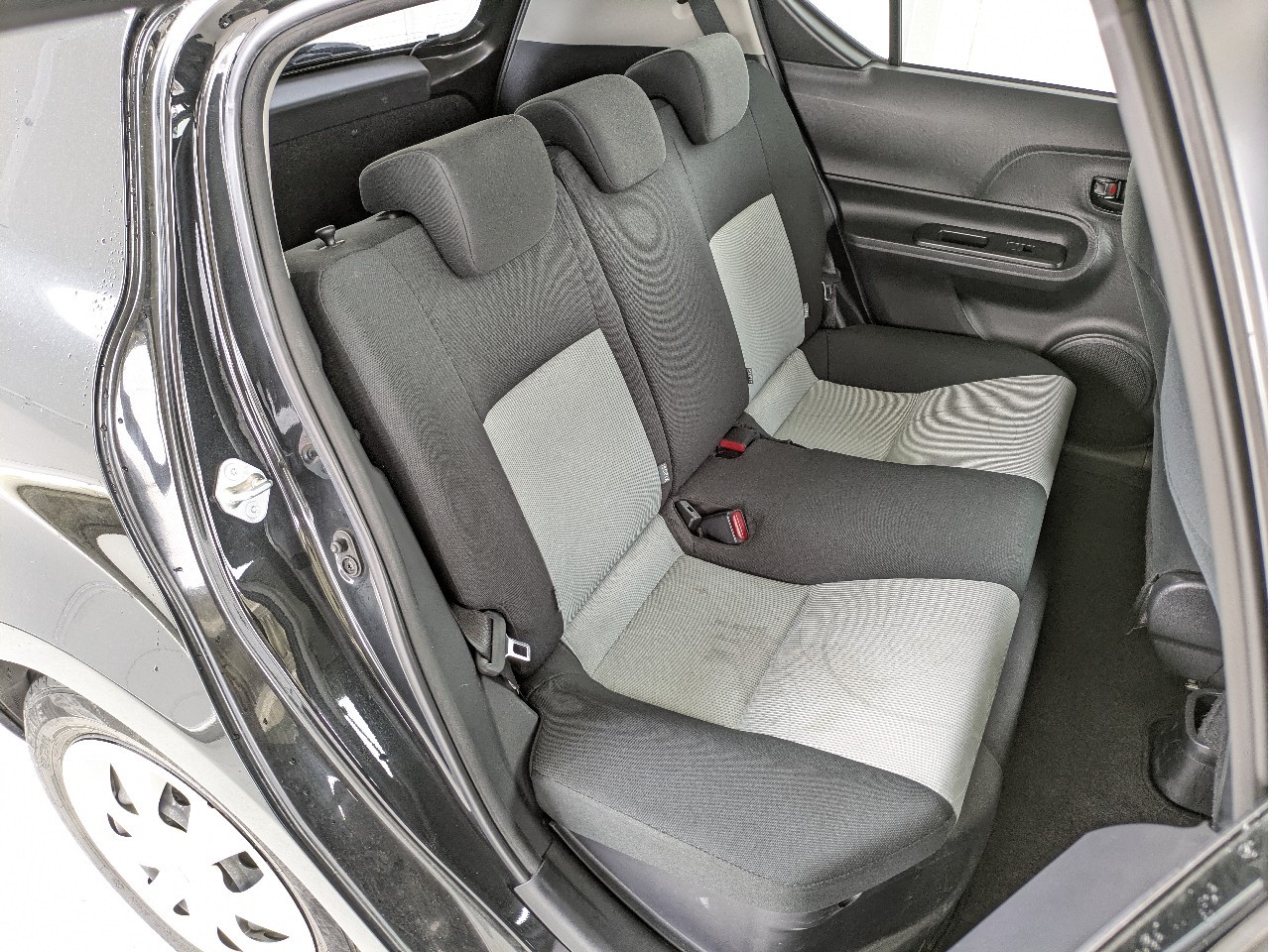 トヨタ アクア7枚目