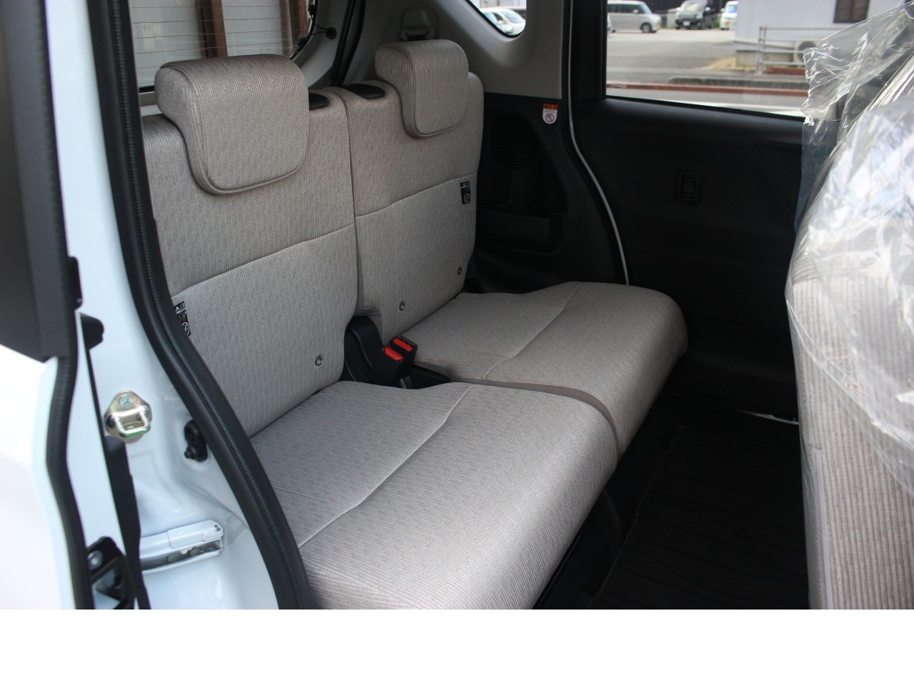 ダイハツ ムーヴ16枚目