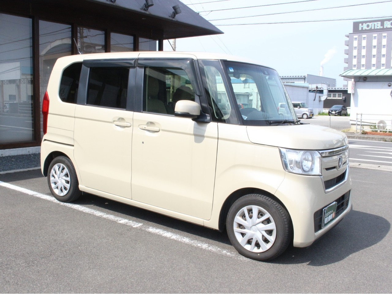 ホンダ N-BOX10枚目