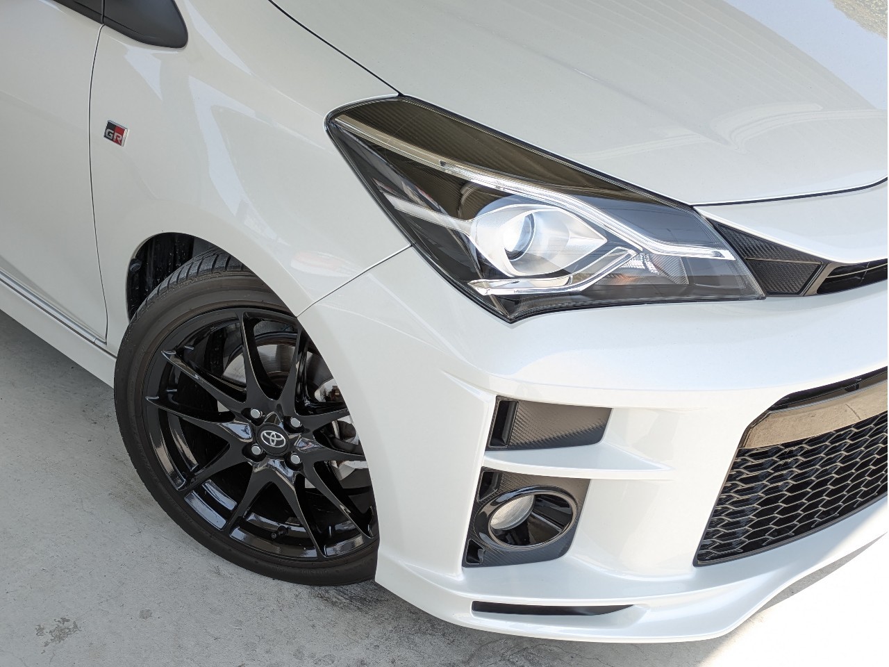 トヨタ ヴィッツ9枚目