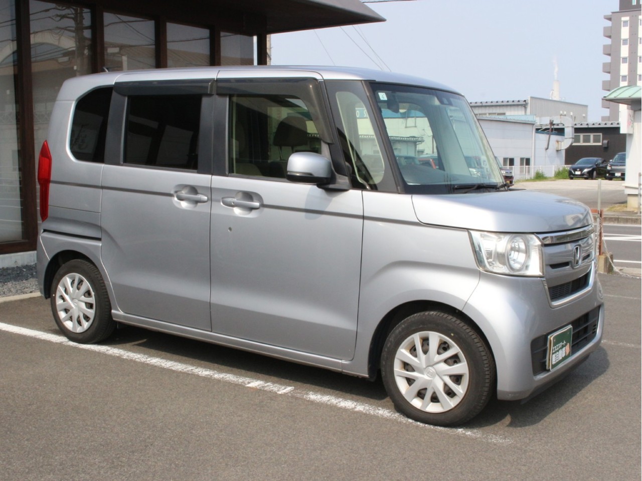 ホンダ N-BOX9枚目