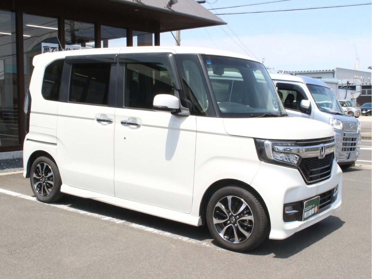 ホンダ N-BOXカスタム9枚目