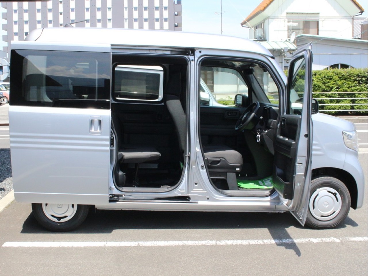 ホンダ N-VAN9枚目