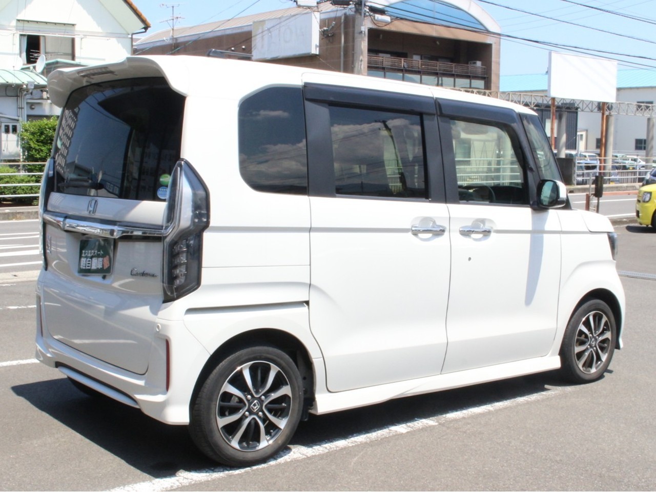 ホンダ N-BOXカスタム12枚目