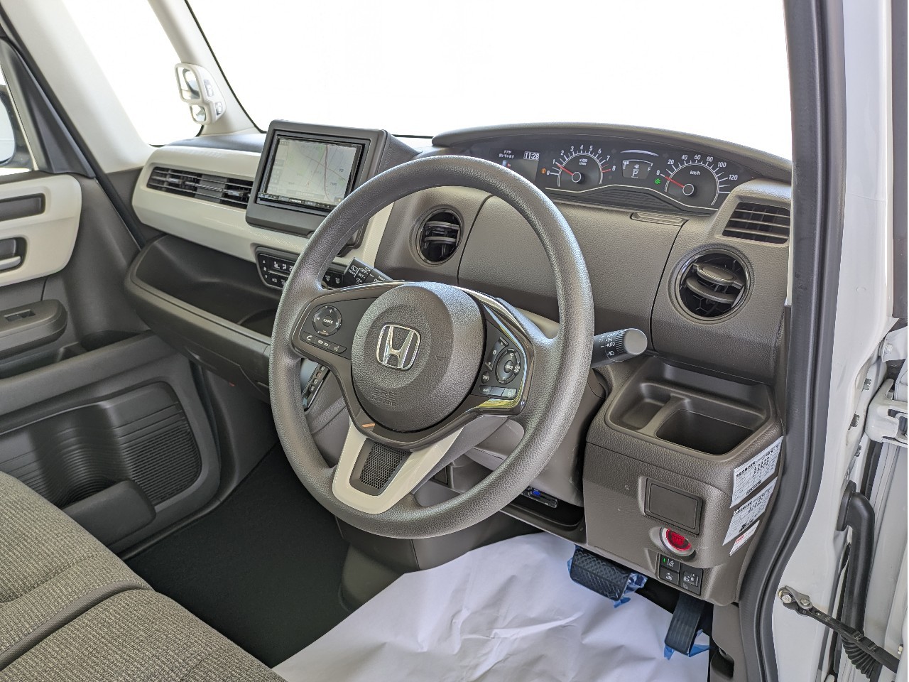 ホンダ N-BOX3枚目