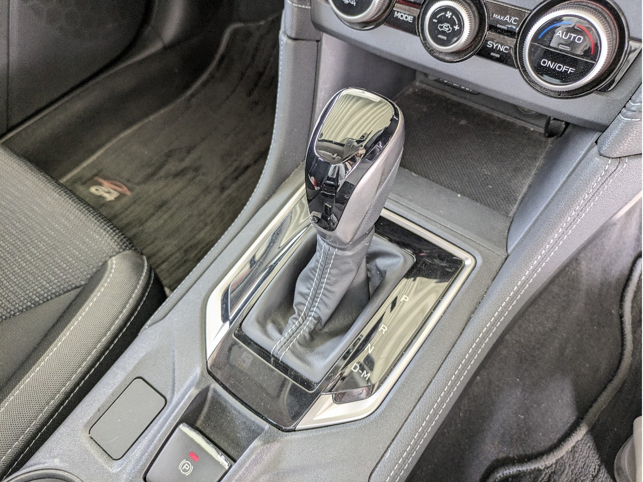 スバル インプレッサG416枚目