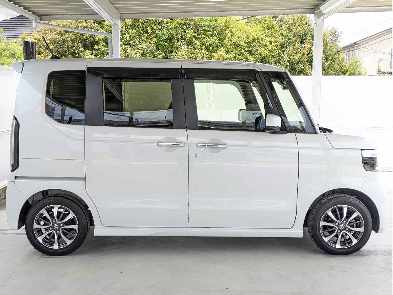 ホンダ N-BOX4枚目