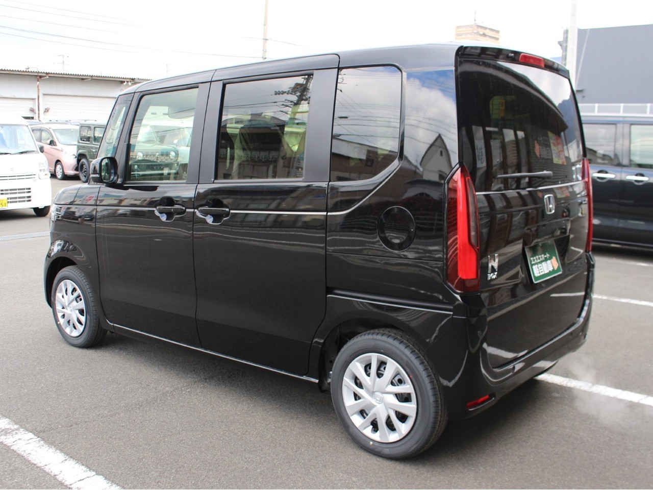 ホンダ N-BOX8枚目
