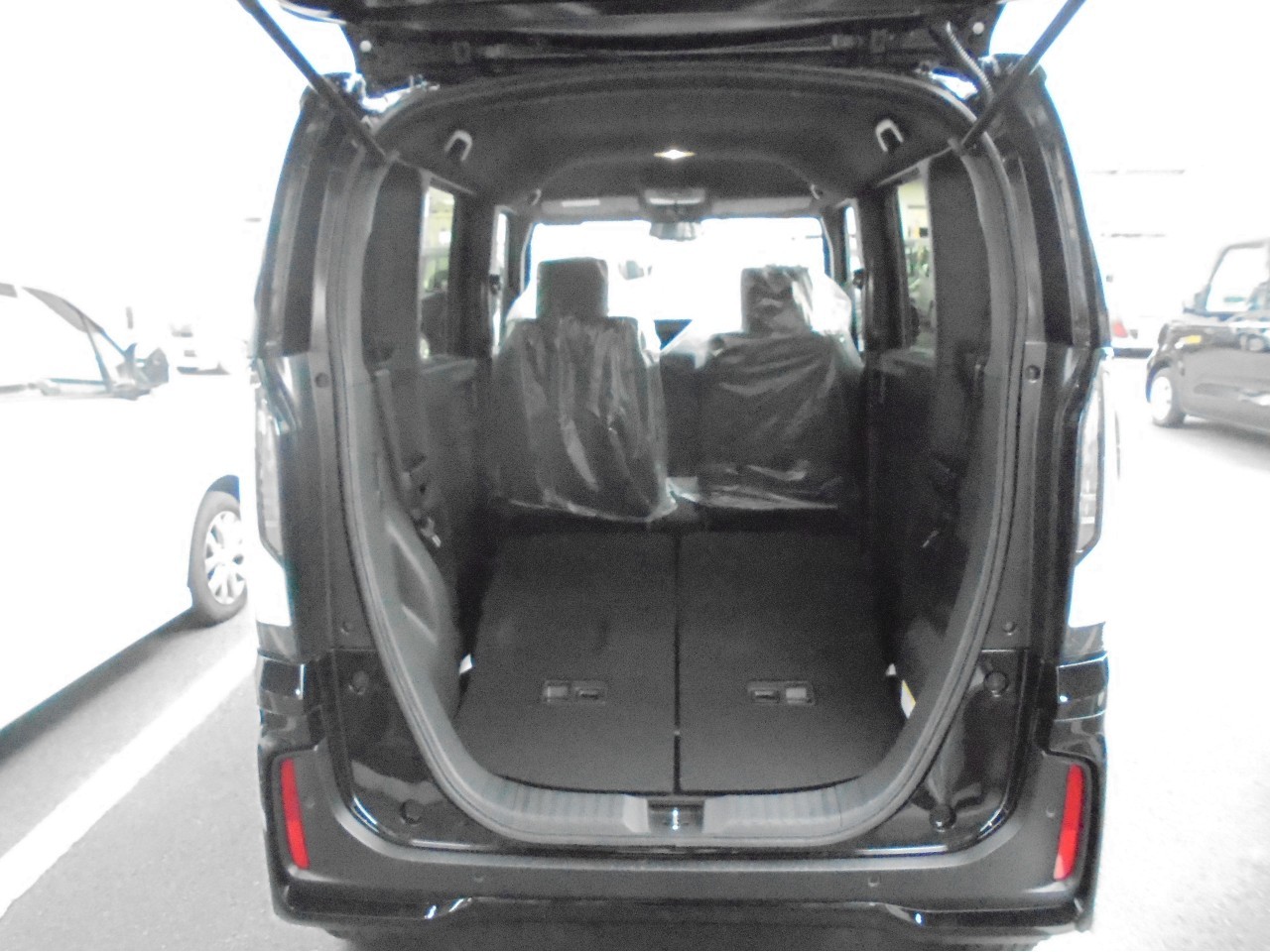 ホンダ N-BOX12枚目