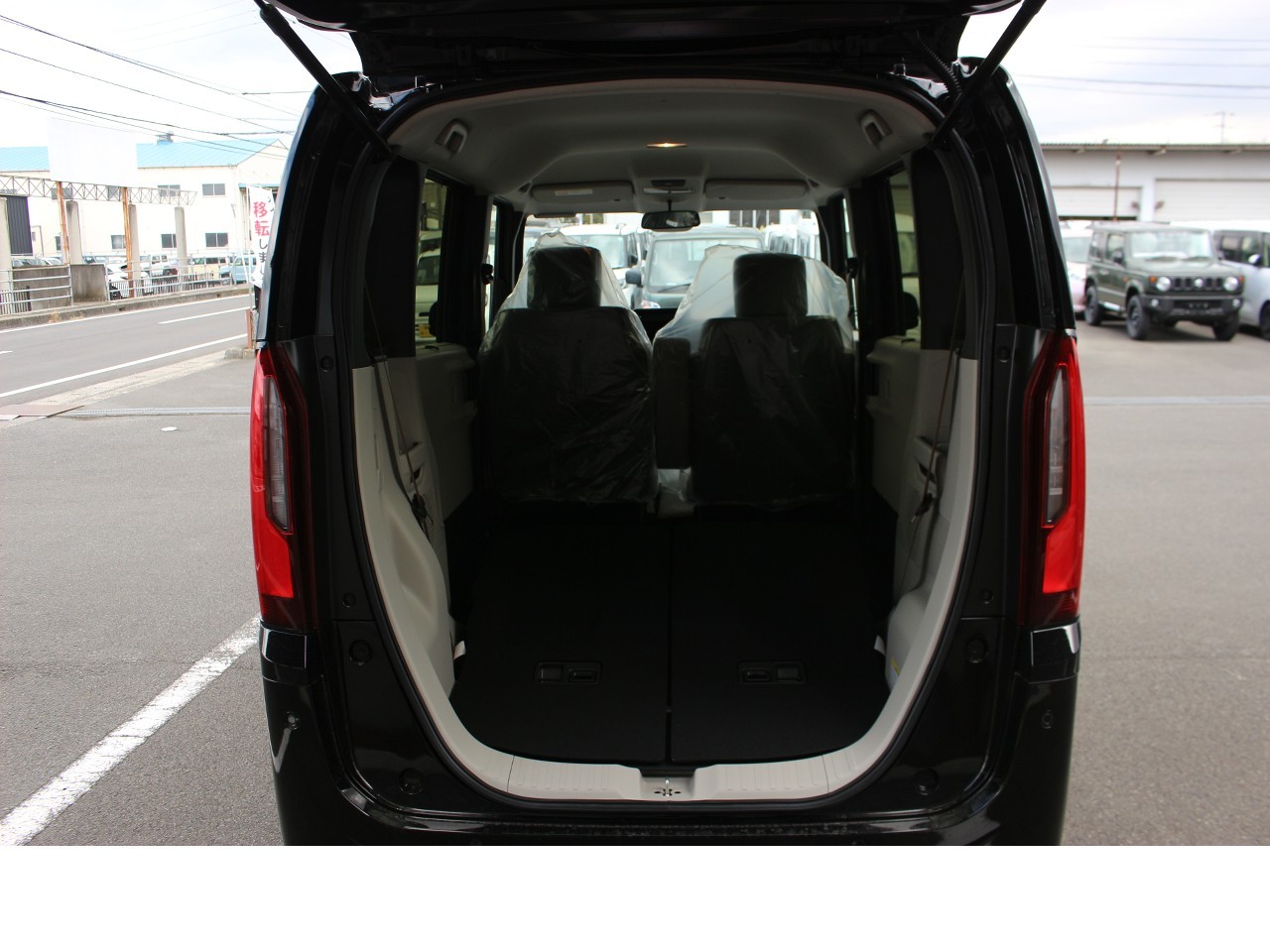 ホンダ N-BOX15枚目