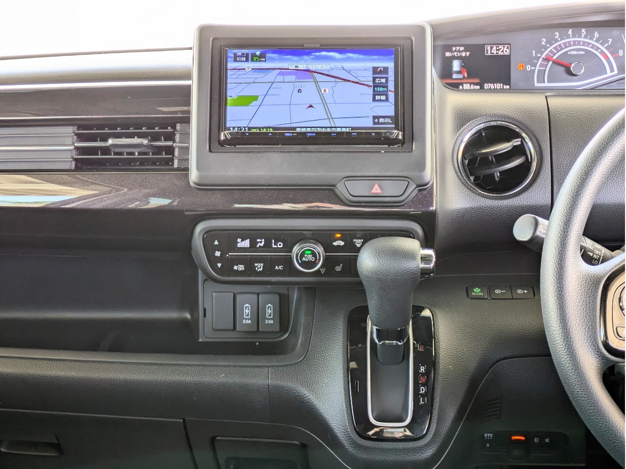 ホンダ N-BOX18枚目