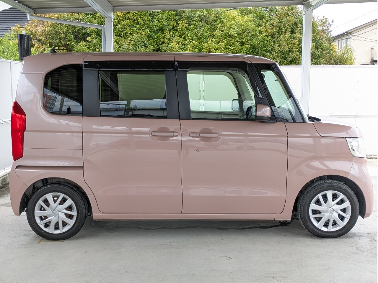 ホンダ N-BOX4枚目
