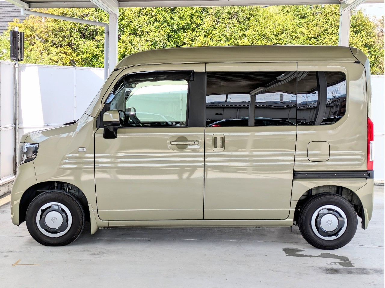 ホンダ N-VAN+スタイル11枚目