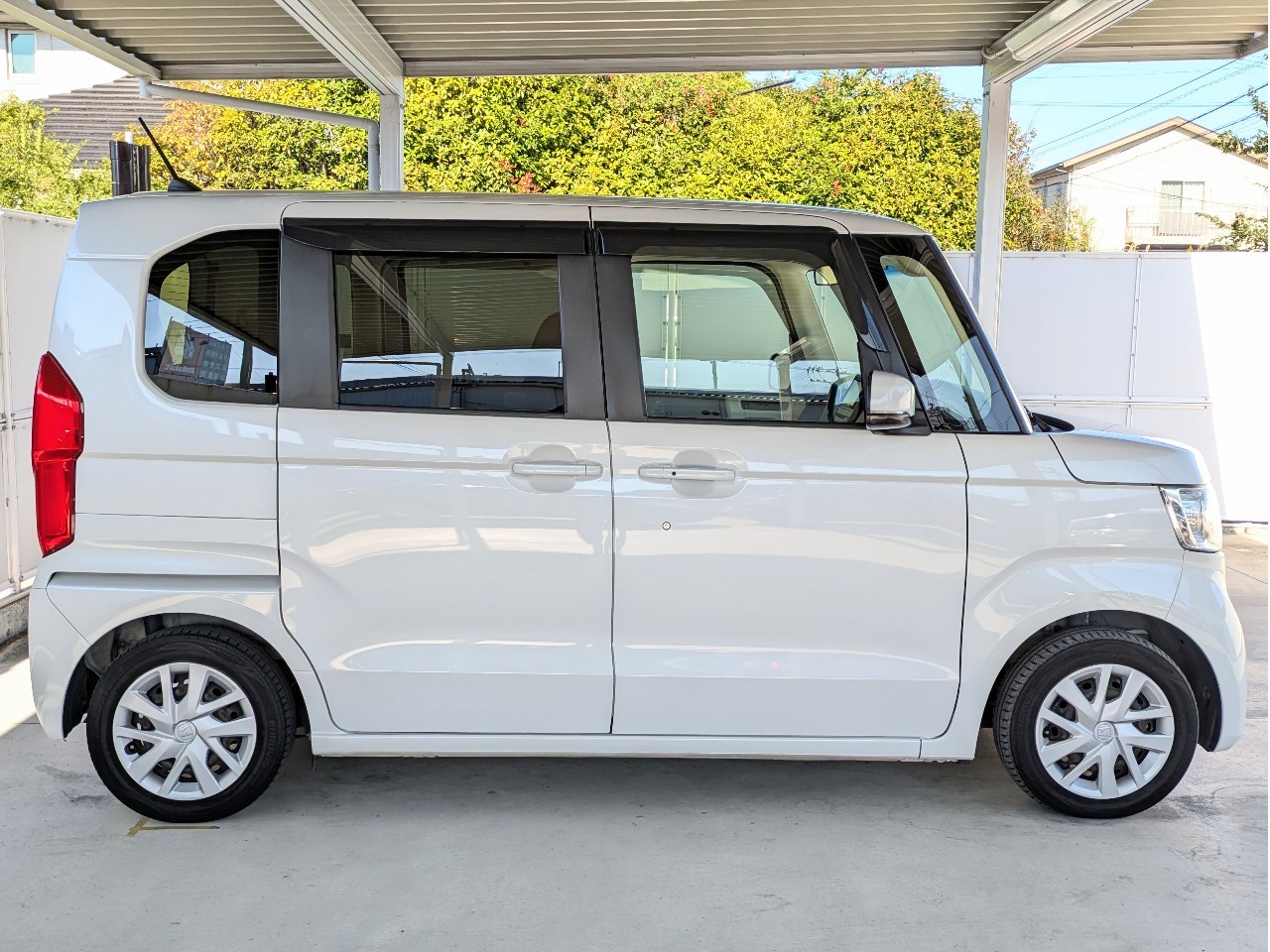 ホンダ N-BOX4枚目