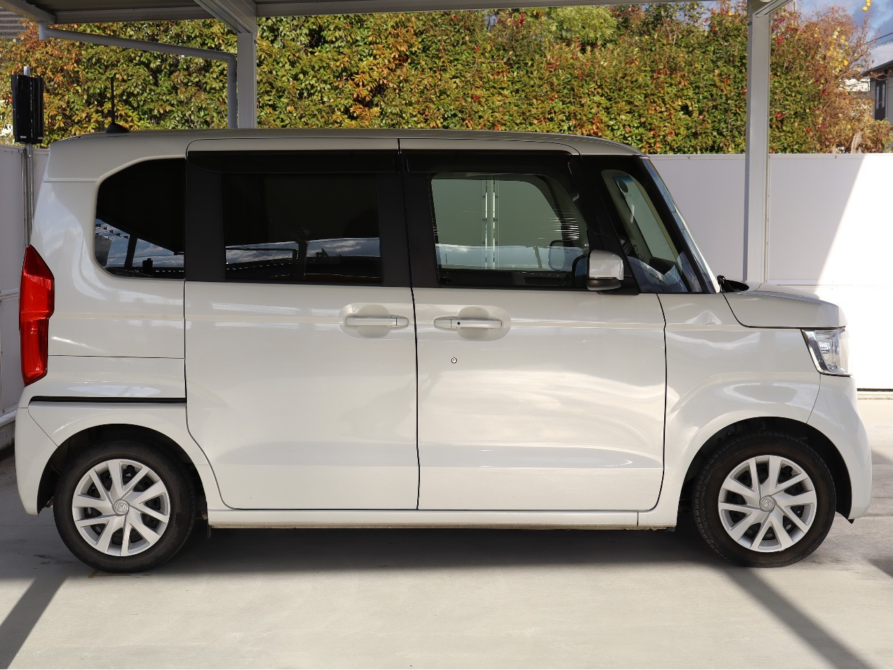 ホンダ N-BOX4枚目